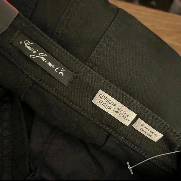 Black Women's Jeans - Picture 8 of 12